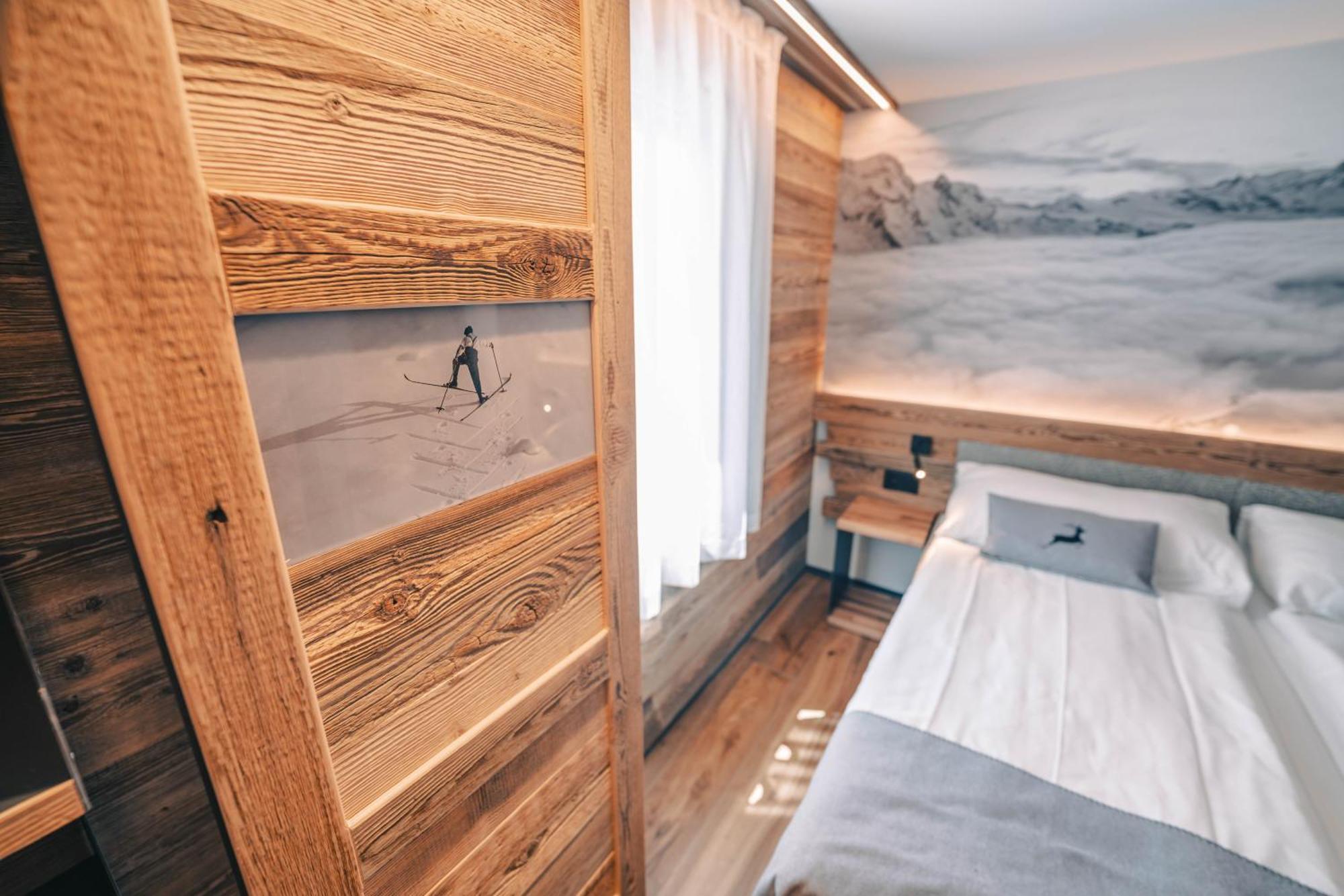 Alpine Lodge Zermatt Bagian luar foto